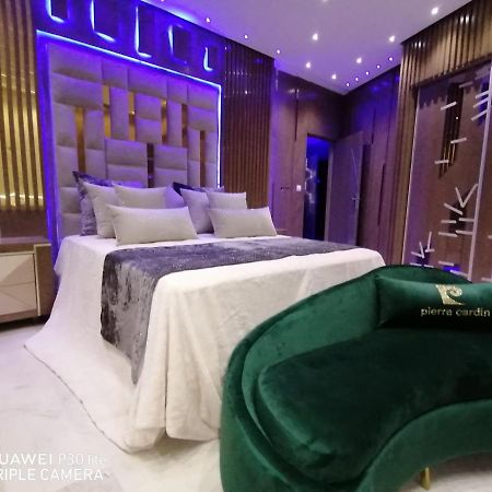 Ap 2Ch City Centre Parking En Face Hilton A Cote Du Plage 丹吉尔 外观 照片