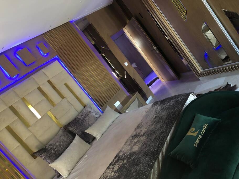 Ap 2Ch City Centre Parking En Face Hilton A Cote Du Plage 丹吉尔 外观 照片